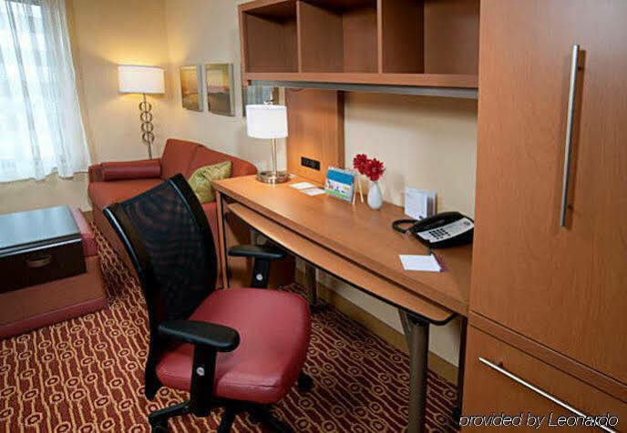 Towneplace Suites Fort Wayne North Extérieur photo